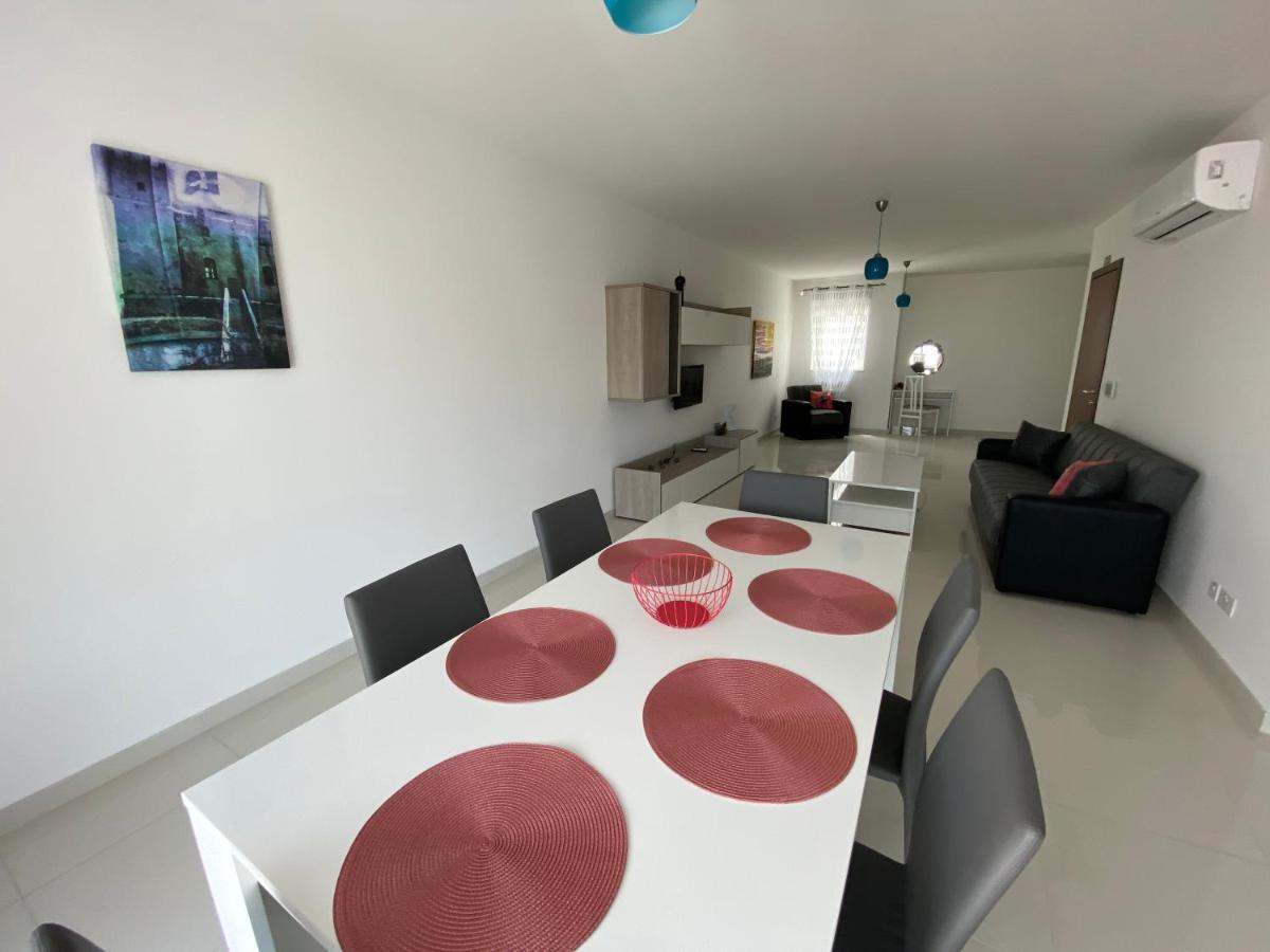 Sunshine Apartments Mellieha - Modern Three Bedroom Apartment - Apt No 1 Extérieur photo